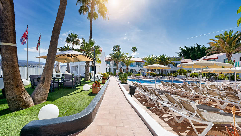Een foto van het terras bij Bungalows Nido del Aguila