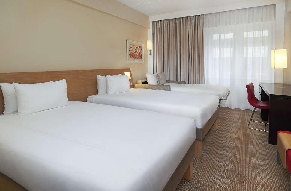 Een foto van Novotel London West