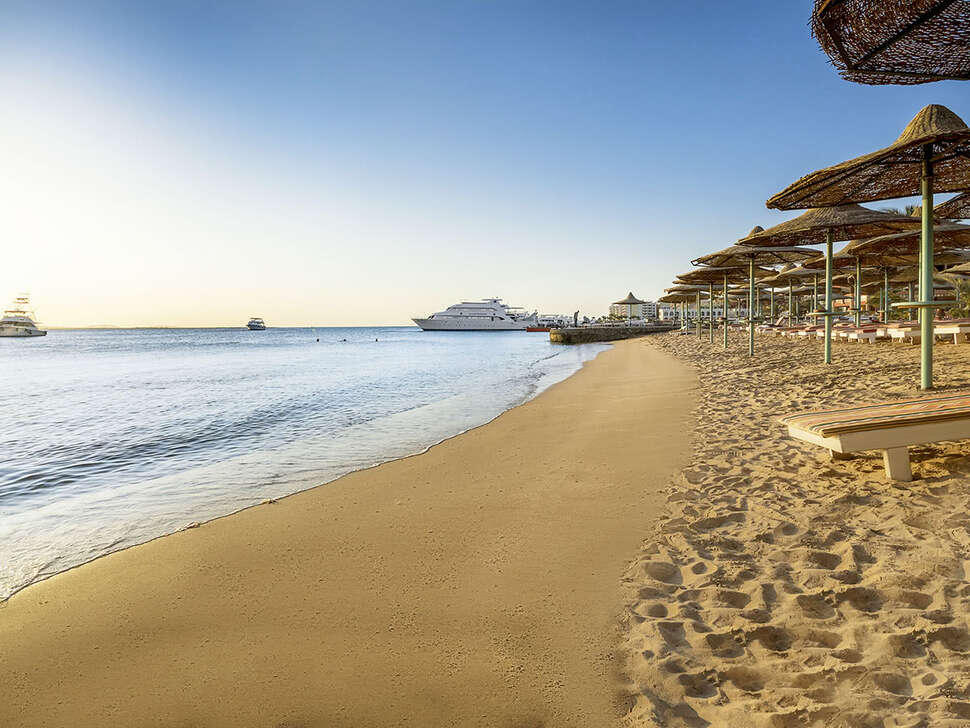Een foto van het strand bij Bella Vista Resort Hurghada