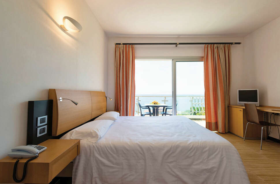 Ein Foto Scoglio Della Galea Resort & Spa