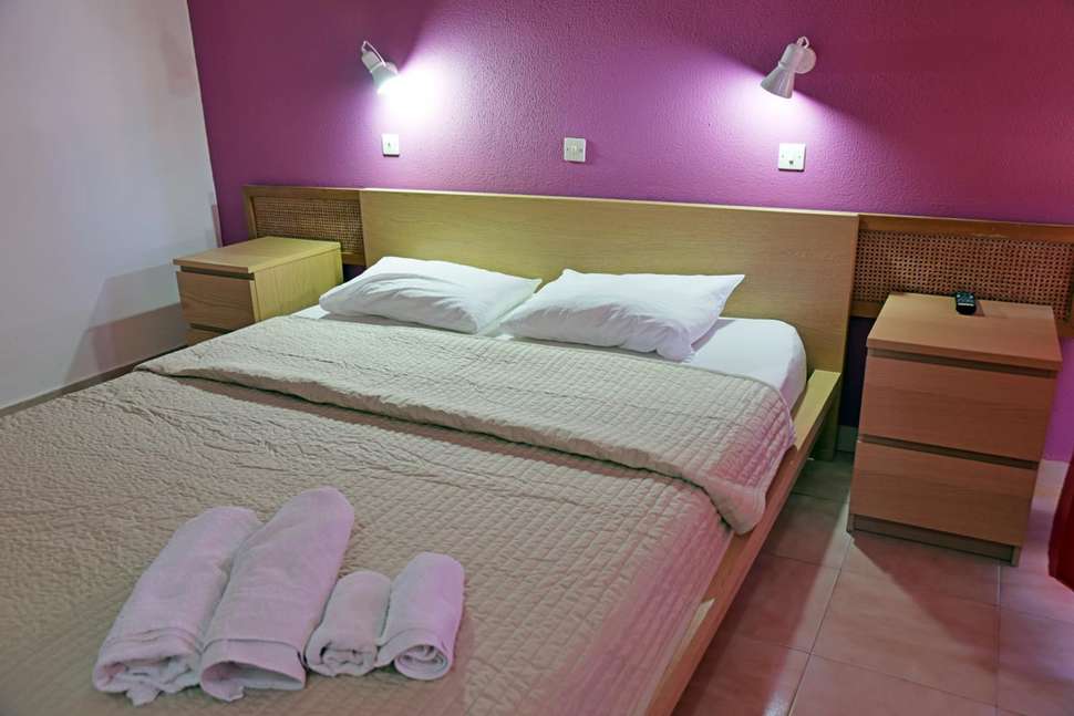 Ein Foto Telhinis Hotel