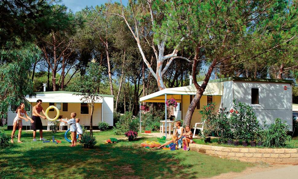 Een foto van de buitenkant van Camping Villaggio Baia Domizia