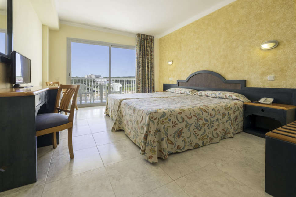Een foto van Blue Sea Coral Beach
