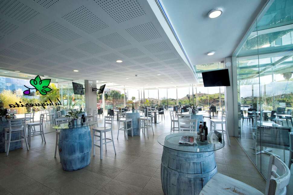 Een foto van de faciliteiten bij Higueron Hotel Malaga