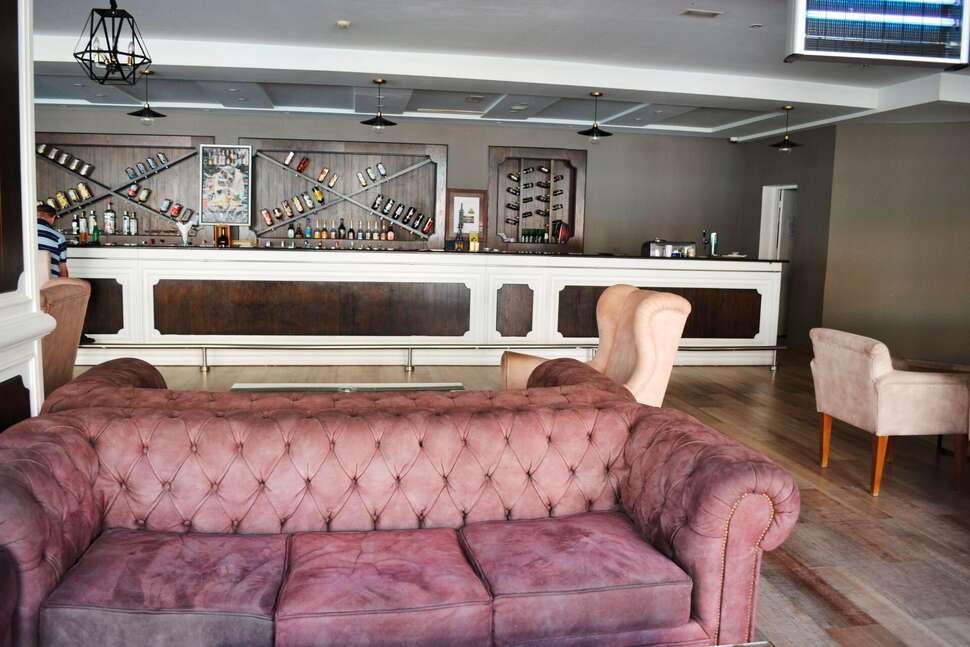 Een foto van het interieur van Hotel Marabout