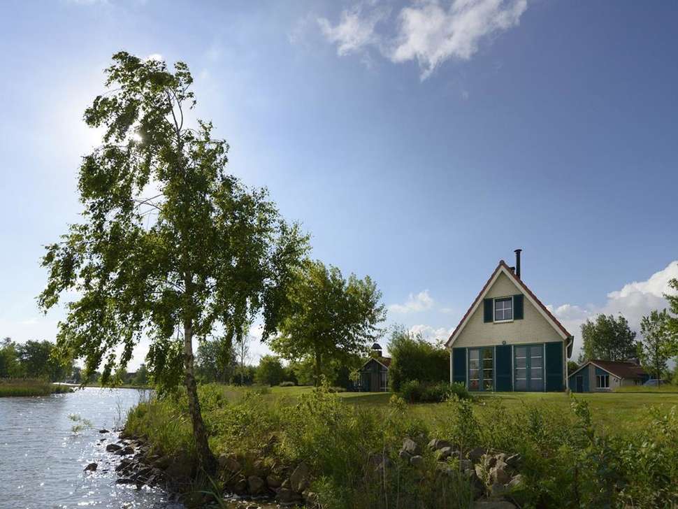 Een foto van de buitenkant van Center Parcs Parc Sandur