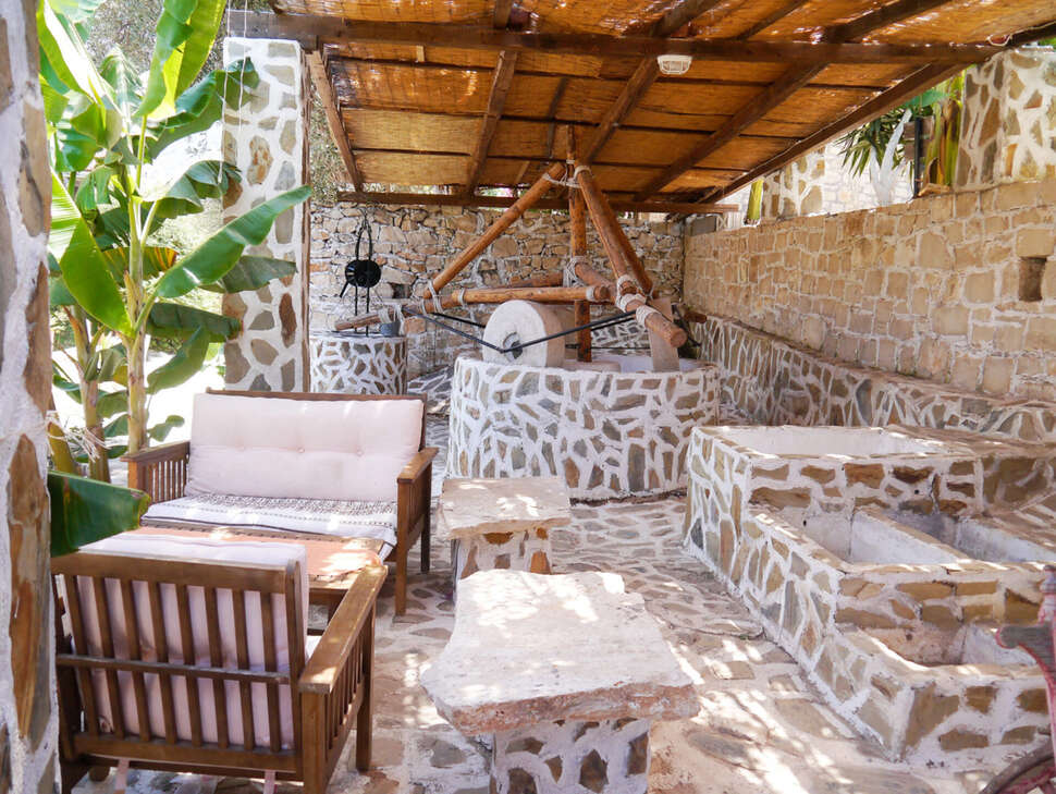 Ein Foto von der Terrasse im Stone Village Petrino Horio