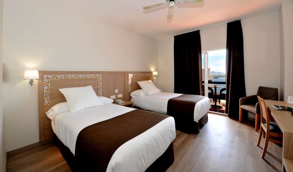 Een foto van Hotel Salobrena Suites