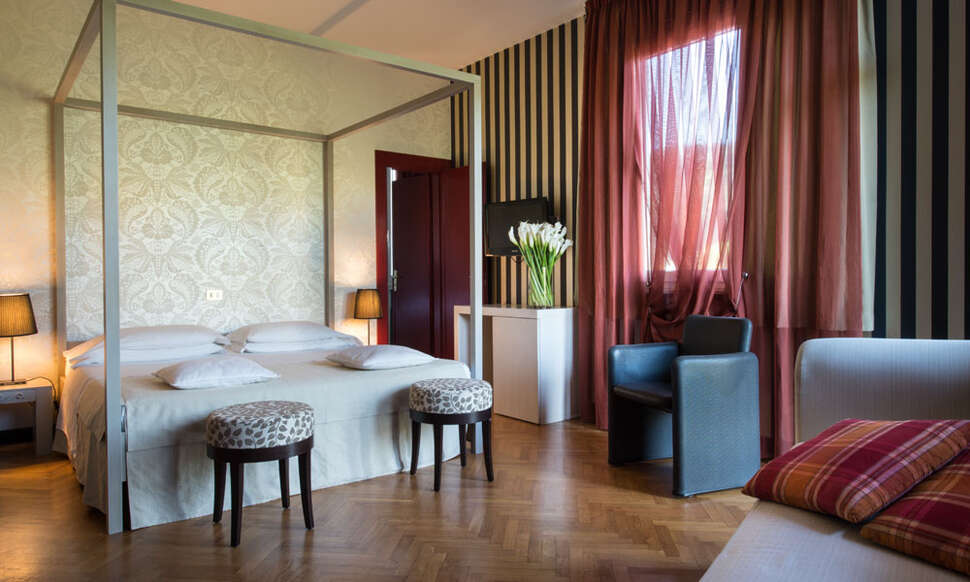 Ein Foto Grand Hotel Panoramic