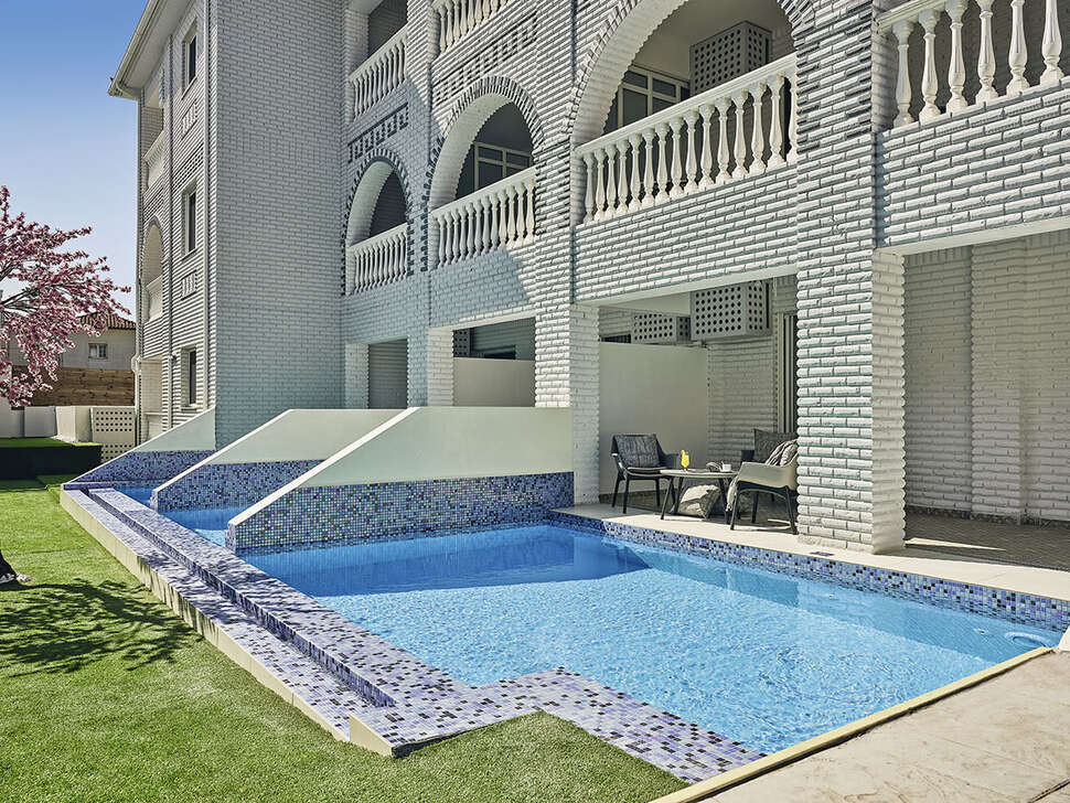 Een foto van het zwembad bij Meandros Boutique & Spa
