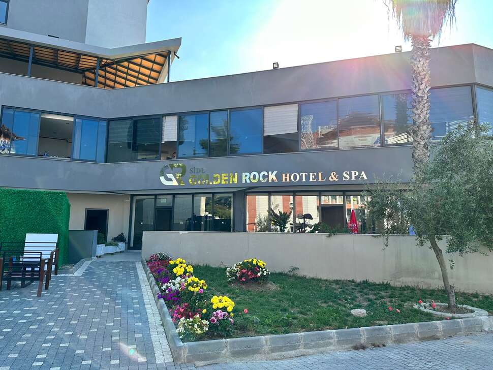 Een foto van Side Golden Rock Hotel