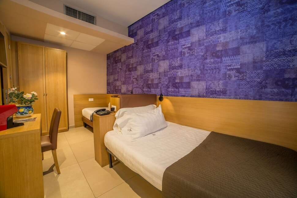 Een foto van Hotel Airone Naples