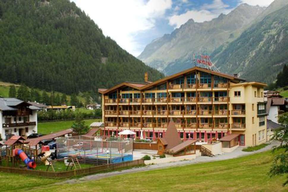 Een foto van een overzicht van Hotel Sunny