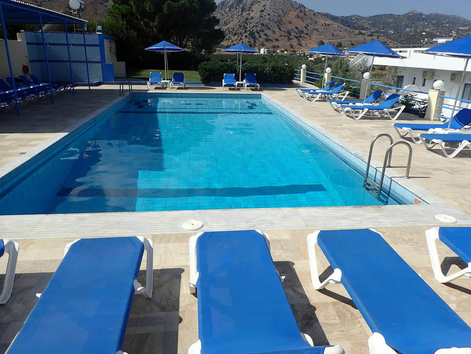 Ein Foto vom Pool im Hotel Poseidon
