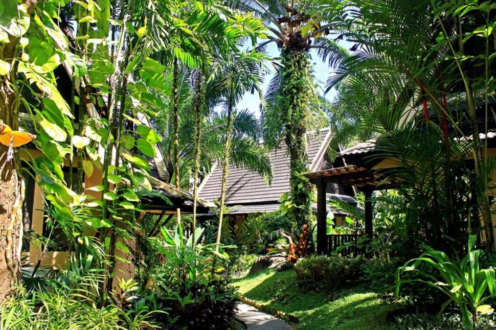 Een foto van Khao Lak Palm Beach Resort