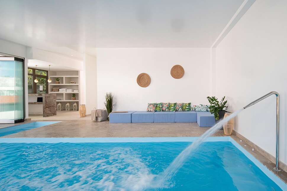 Een foto van het zwembad bij Hotel Flegra Palace