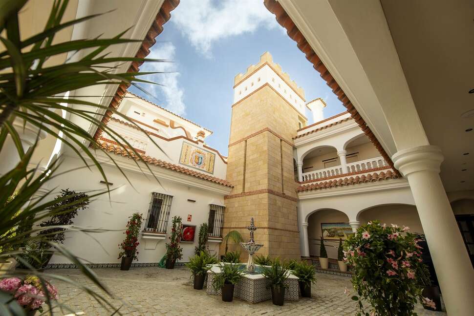 Ein Foto Diufain Hotel