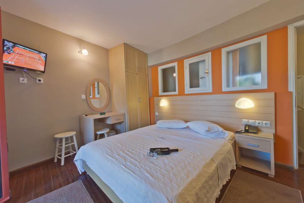 Ein Foto Rouda Bay Hotel