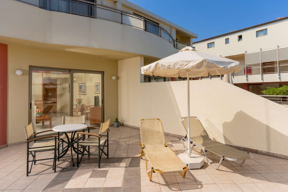 Ein Foto Hydramis Palace Beach Resort