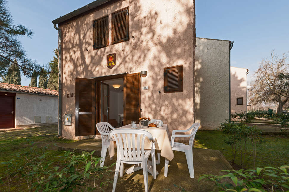 Een foto van de buitenkant van Resort Villas Rubin
