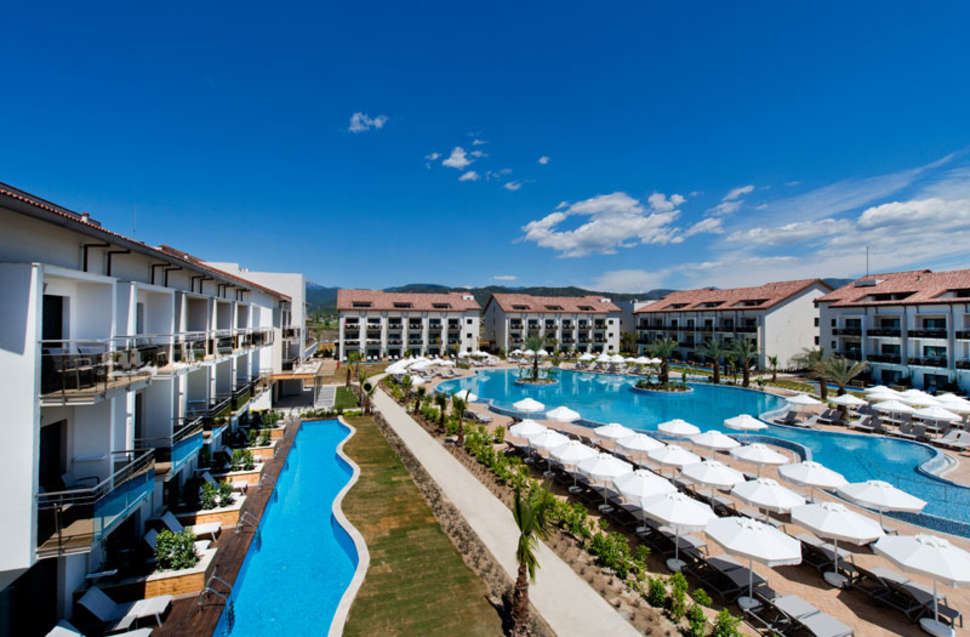 Een foto van het zwembad bij Akra Fethiye Tui Blue Sensatori