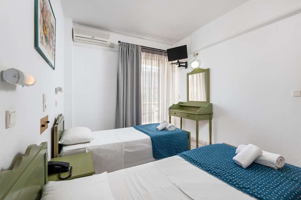 Een foto van Angela Aparthotel