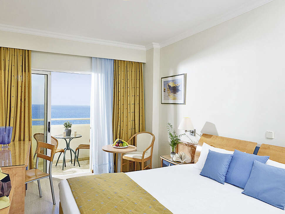Ein Foto Esperides Beach Family Resort