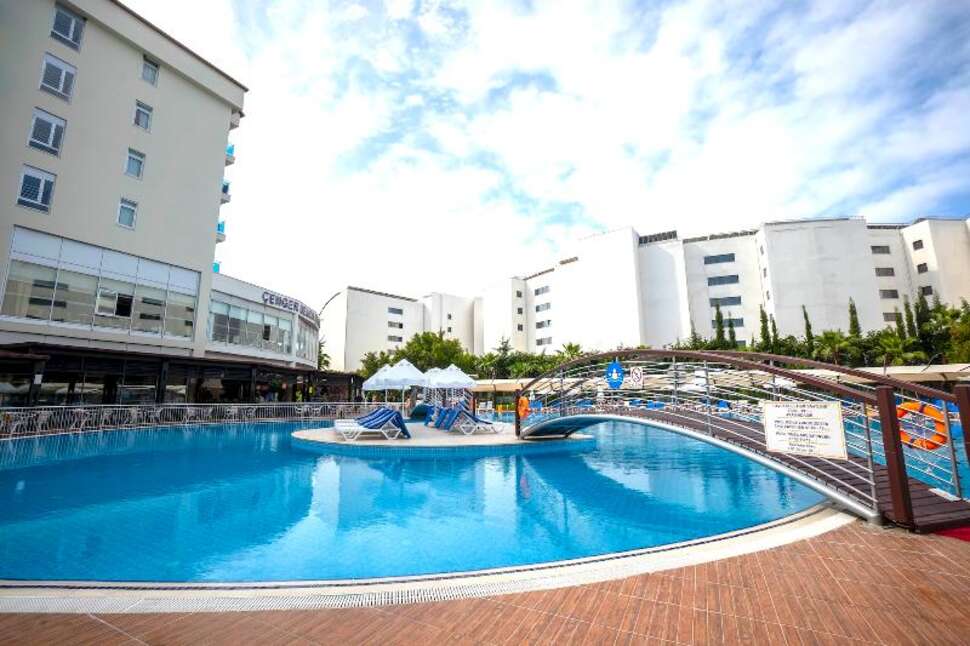 Ein Foto Hotel Cenger Beach Resort & Spa