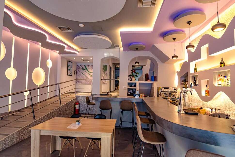 Een foto van Nep Center Hotel