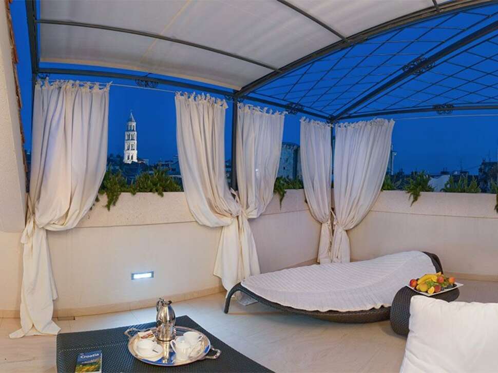 Een foto van Marmont Heritage Hotel