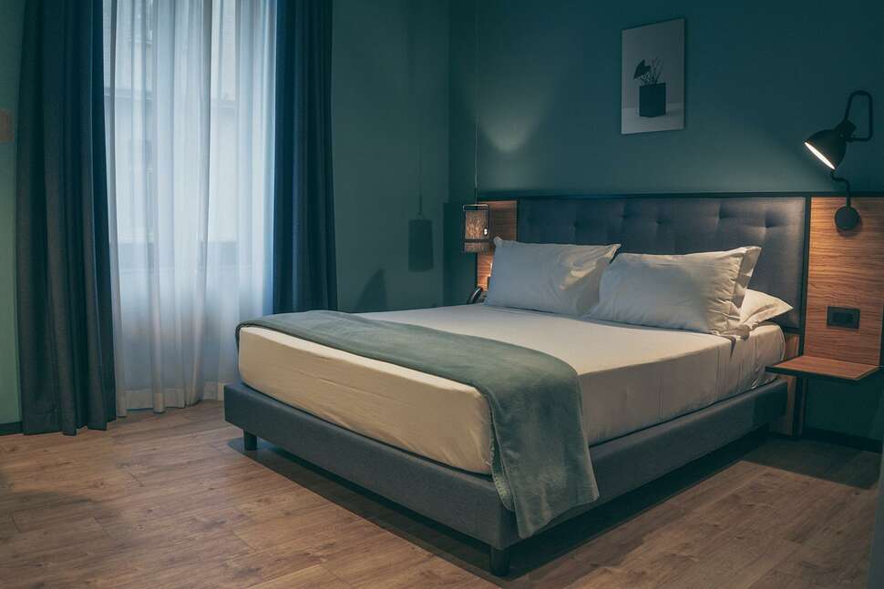 Een foto van The Poet Hotel