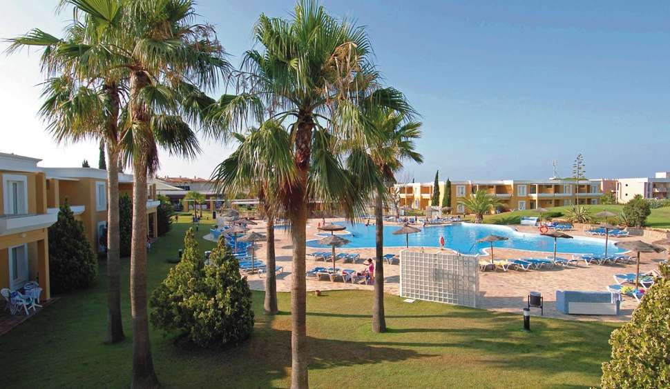 Ein Foto von der Außenansicht des Vincci Costa Golf