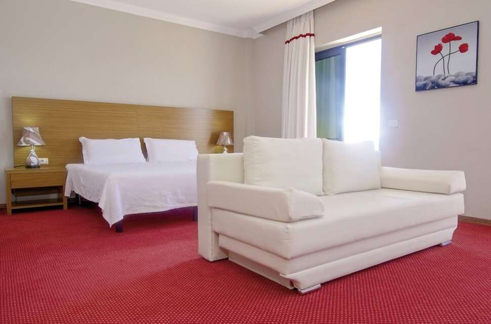 Ein Foto Jaroal Hotel