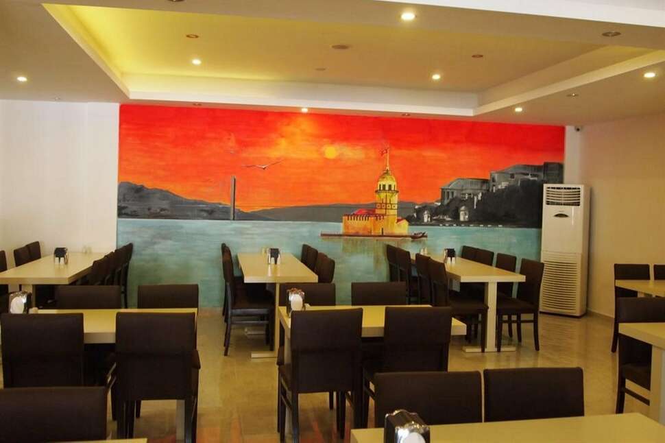 Ein Foto von den Einrichtungen im Acar Hotel