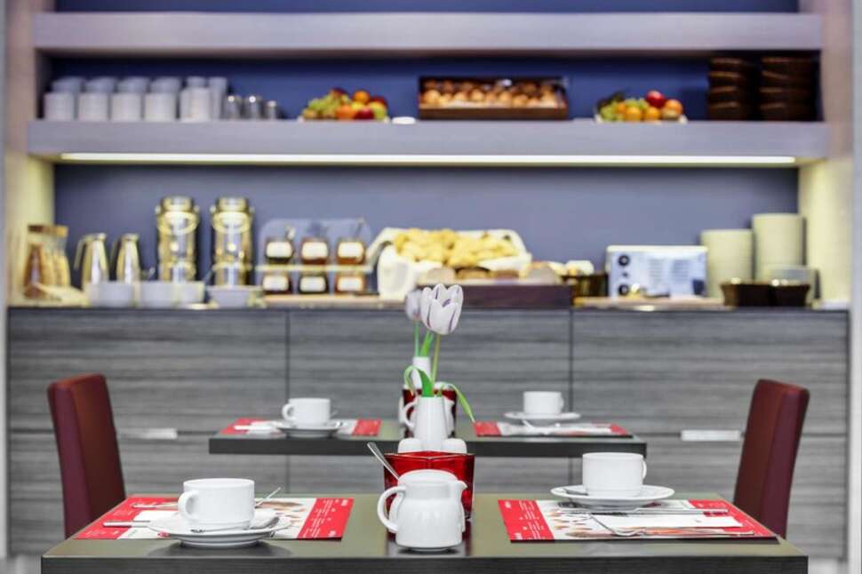 Ein Foto IntercityHotel Hamburg Dammtor-Messe