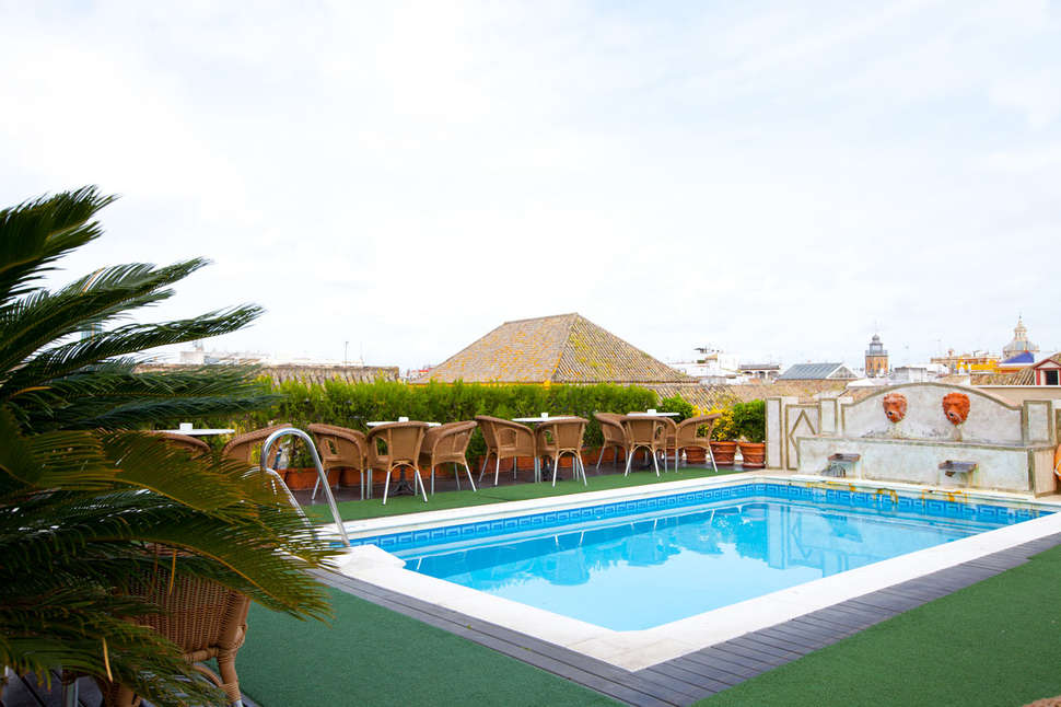Ein Foto von einer Übersicht des Dona Maria Hotel
