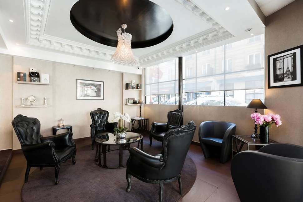 Een foto van het interieur van Hotel Elysees Bassano