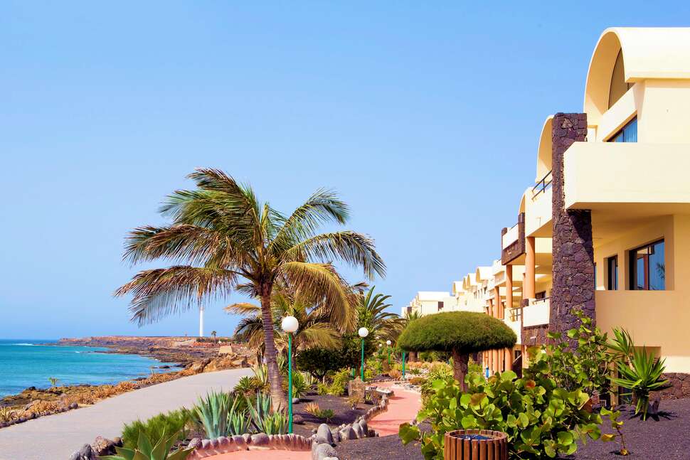 Een foto van de buitenkant van Hotel Monea Royal Monica
