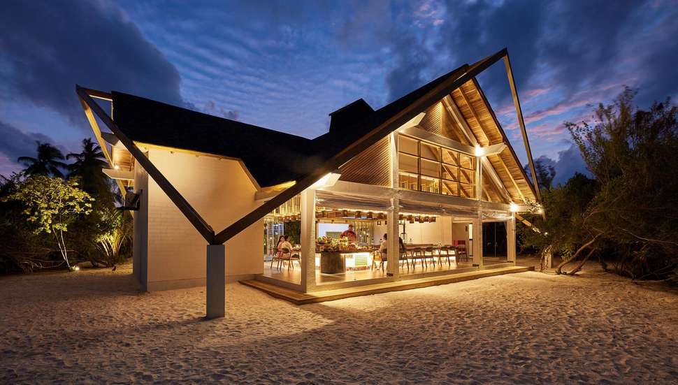 Een foto van de faciliteiten bij NH Collection Maldives Havodda Resort