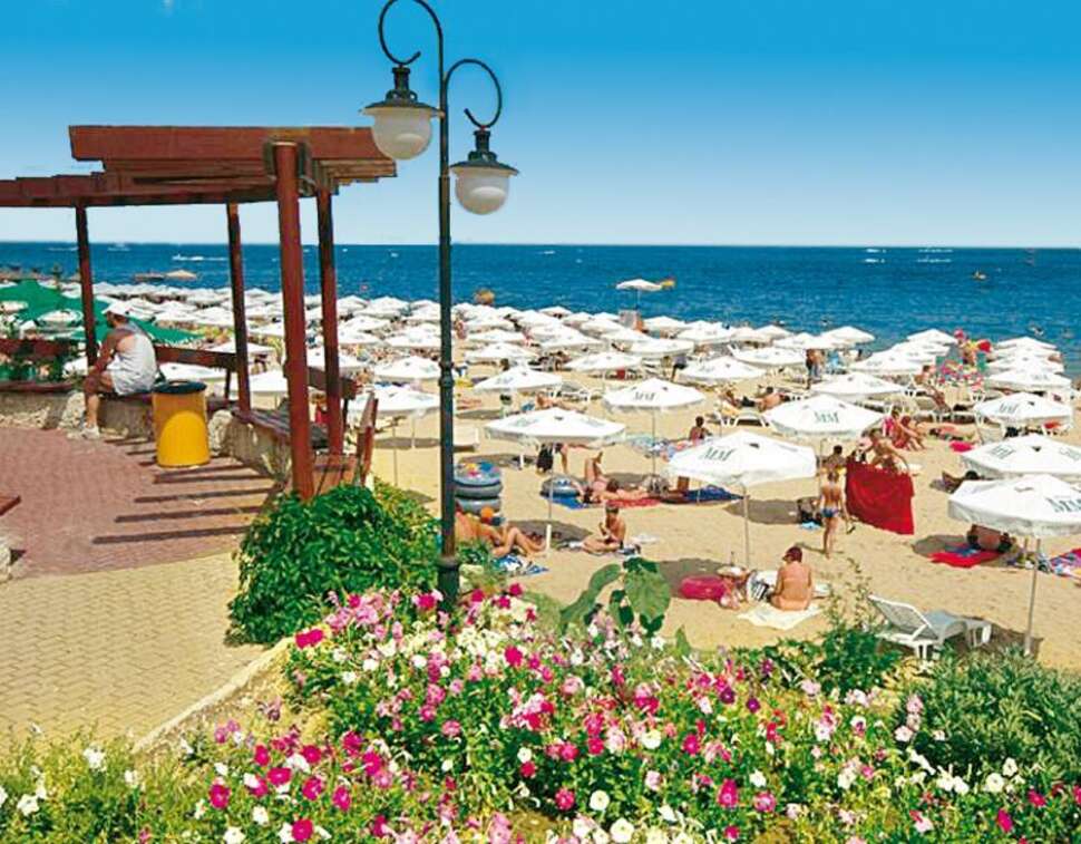 Een foto van de buitenkant van Bonita Beach