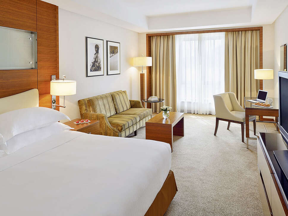 Ein Foto Mövenpick Hotel & Apartments Bur Dubai