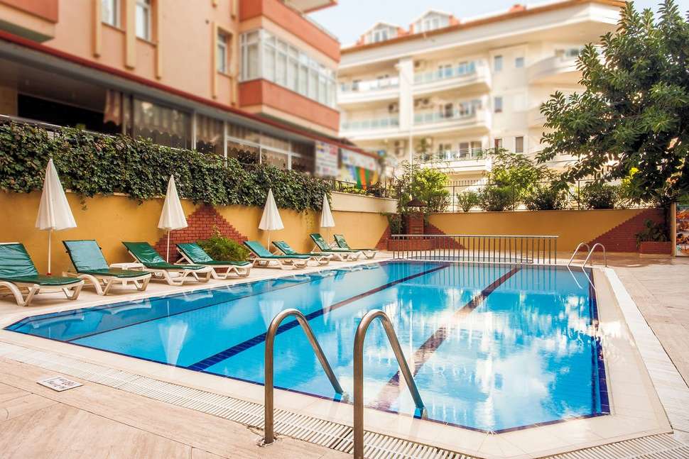 Ein Foto vom Pool im Kleopatra Beach