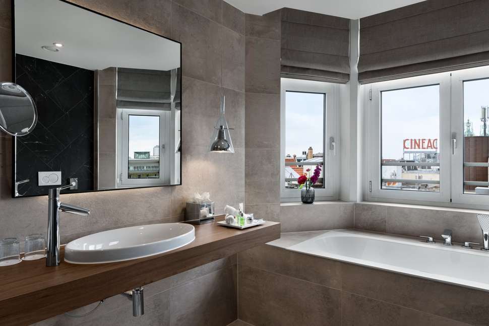 Ein Foto Nh Collection Hotel Amsterdam Flower Market