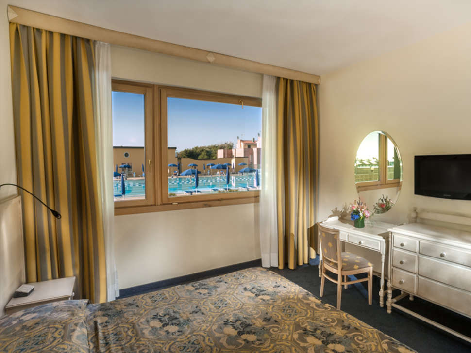 Ein Foto Grand Hotel Continental Tirrenia