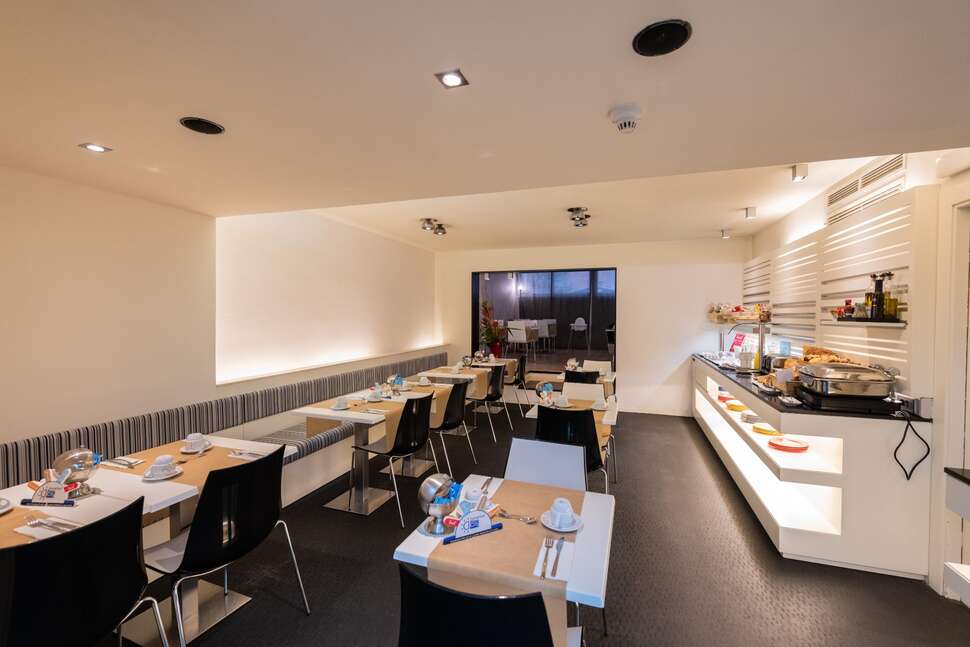 Ein Foto von den Einrichtungen im Atenea Rekord Suites