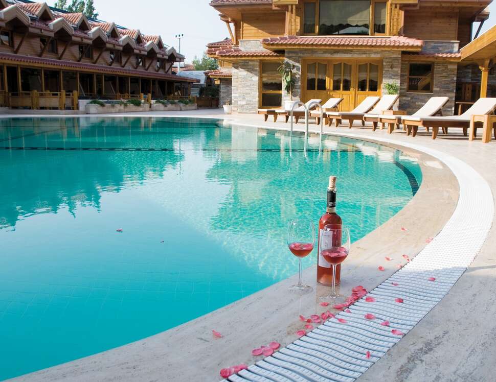 Een foto van het zwembad bij BC Spa Dalyan