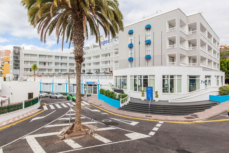 Een foto van de buitenkant van Blue Sea Hotel Lagos de Cesar