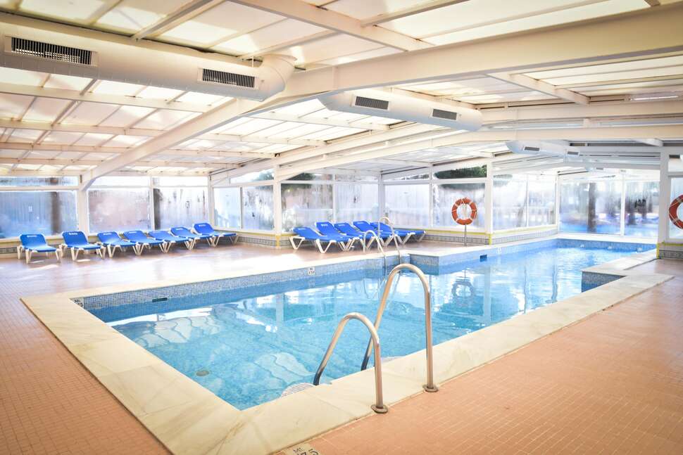 Een foto van het zwembad bij Hotel Playacapricho