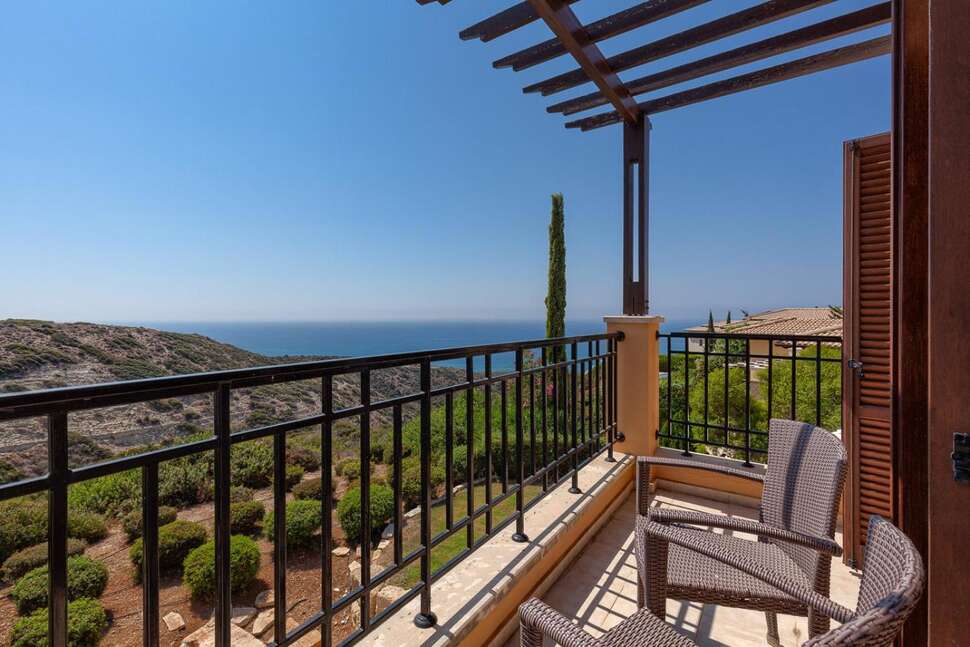 Een foto van Aphrodite Hills Rentals