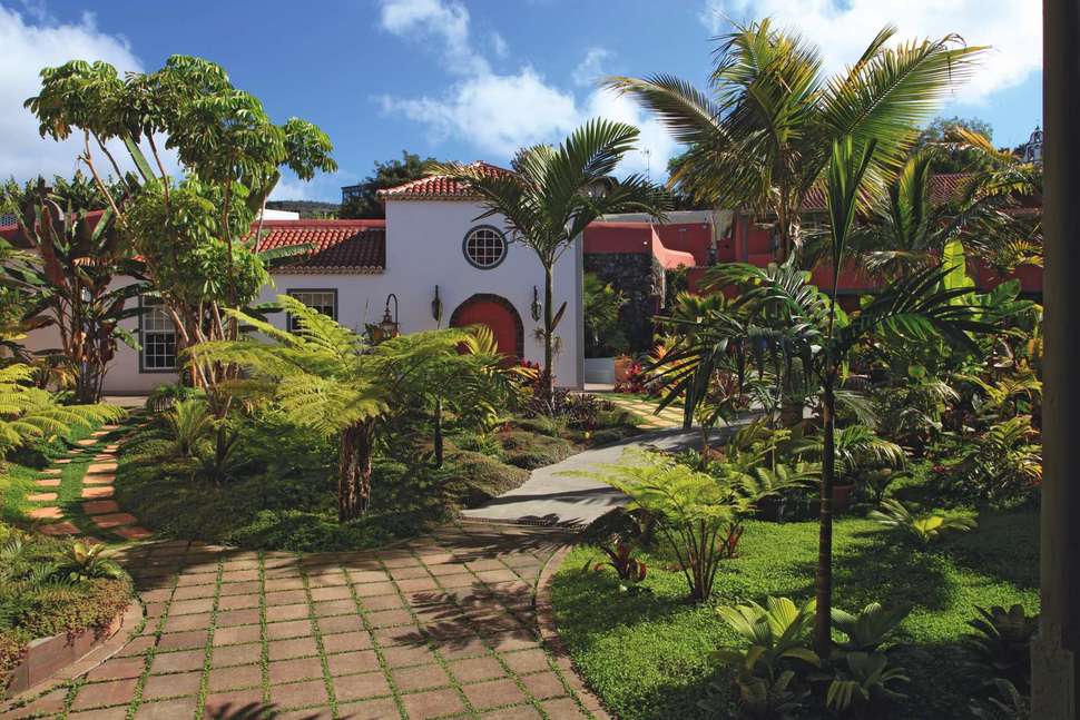 Ein Foto von der Außenansicht des Hacienda De Abajo